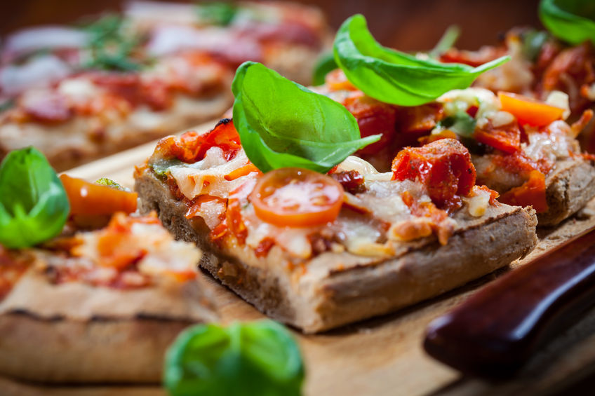 Pizza di pane: sfiziosa e nutriente