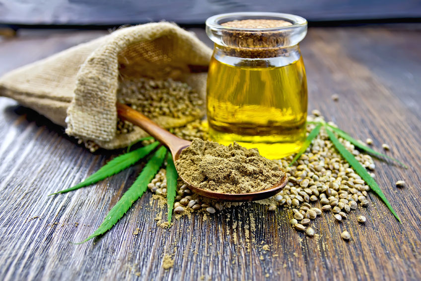 Farina di semi di canapa. Ricca e pregiata